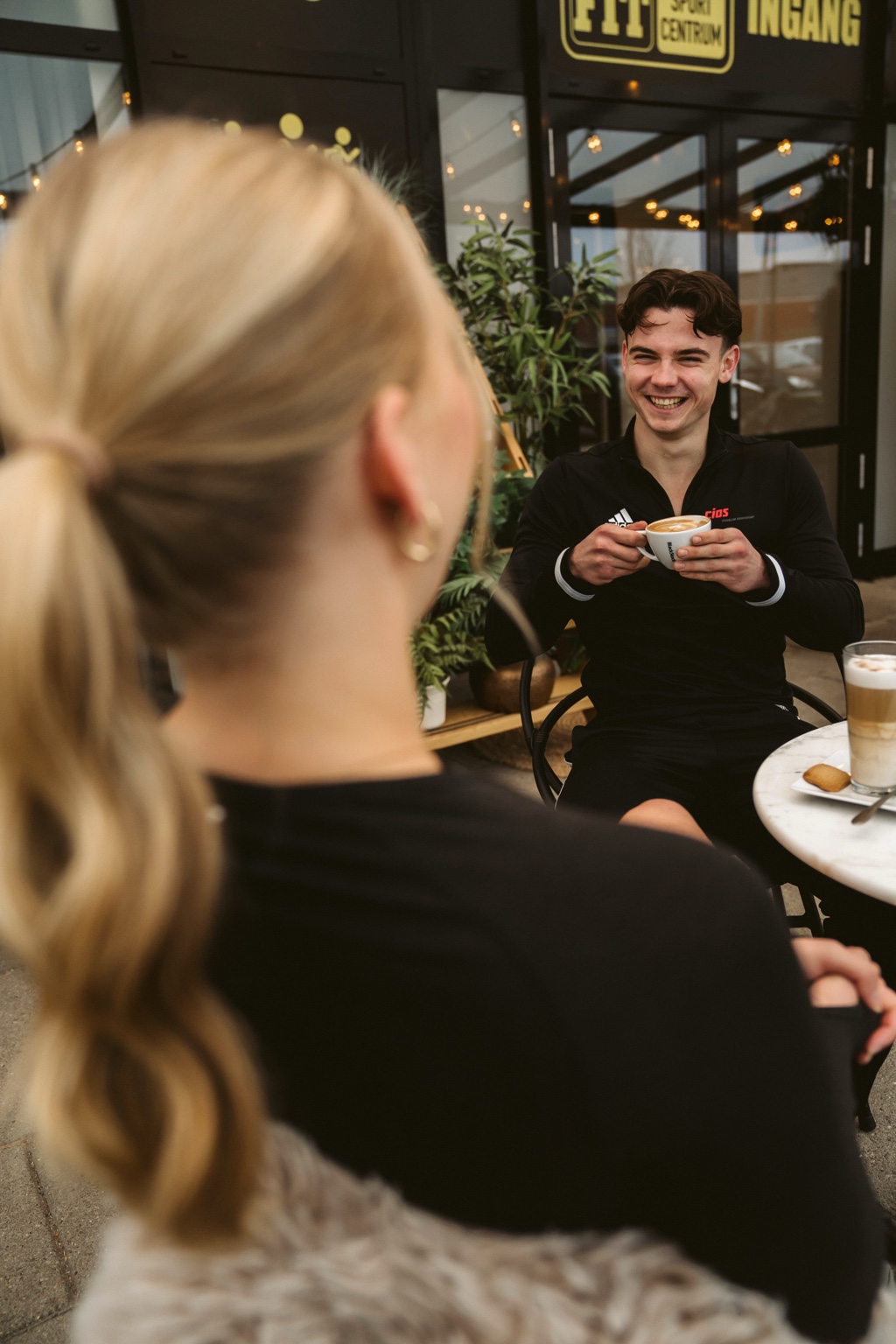 Robin Kramps listening during a personal coaching conversation